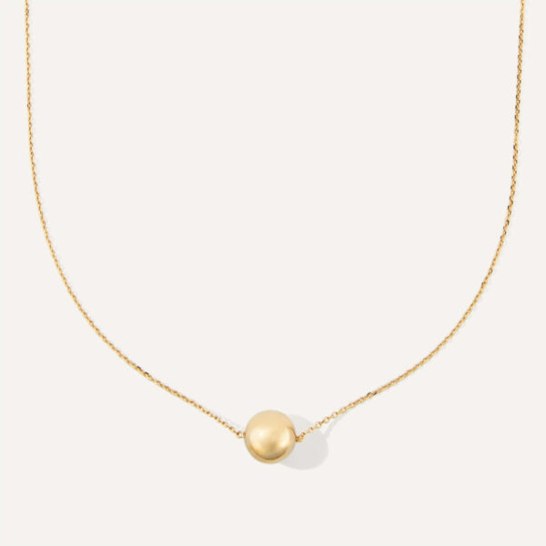 colar minimalista feito a mão em ouro amarelo 18k com corrente e esfera